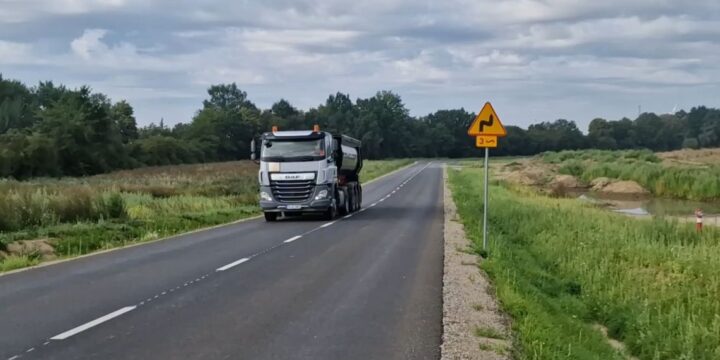 1,25 km drogi gminnej w Kołbaskowie wzdłuż autostrady A6 już gotowa