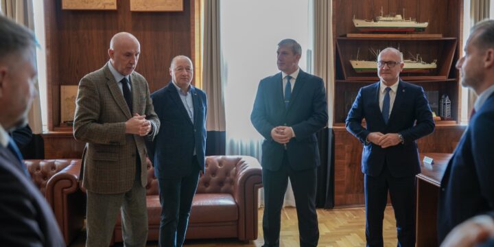 Wspólny głos dla rozwoju regionu – poparcie dla budowy Zachodniej Kolejowej Obwodnicy Szczecina